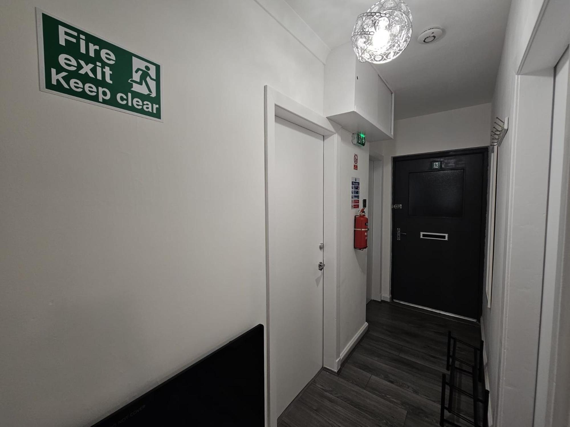 Regina Apartment Fort William Exterior photo